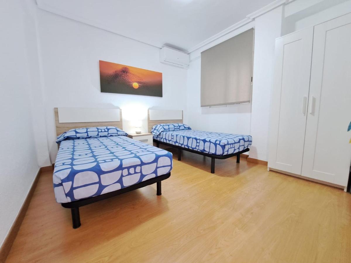 Centrico Apartamento En Valencia Proximo Parada De Metro Angel Guimera Dış mekan fotoğraf