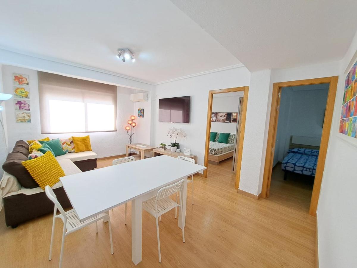 Centrico Apartamento En Valencia Proximo Parada De Metro Angel Guimera Dış mekan fotoğraf