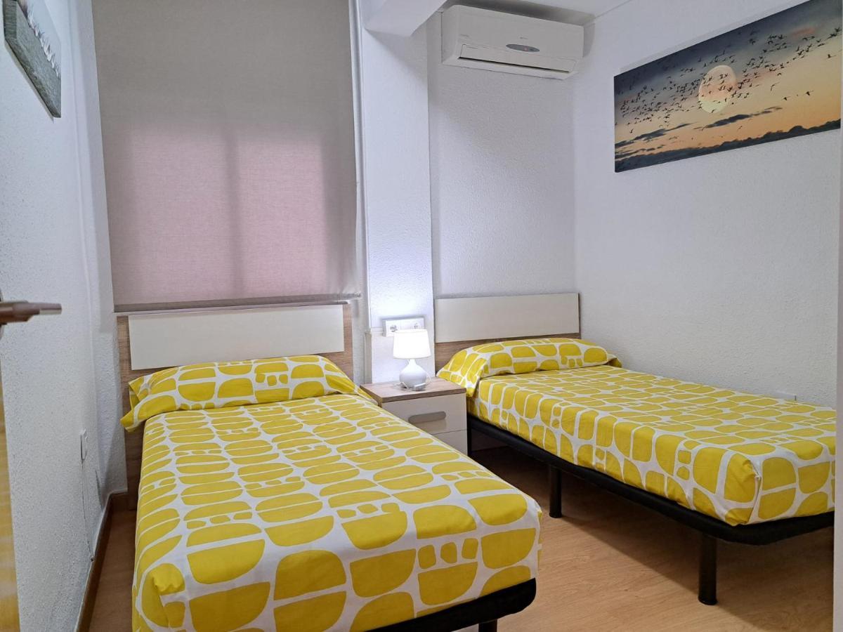 Centrico Apartamento En Valencia Proximo Parada De Metro Angel Guimera Dış mekan fotoğraf