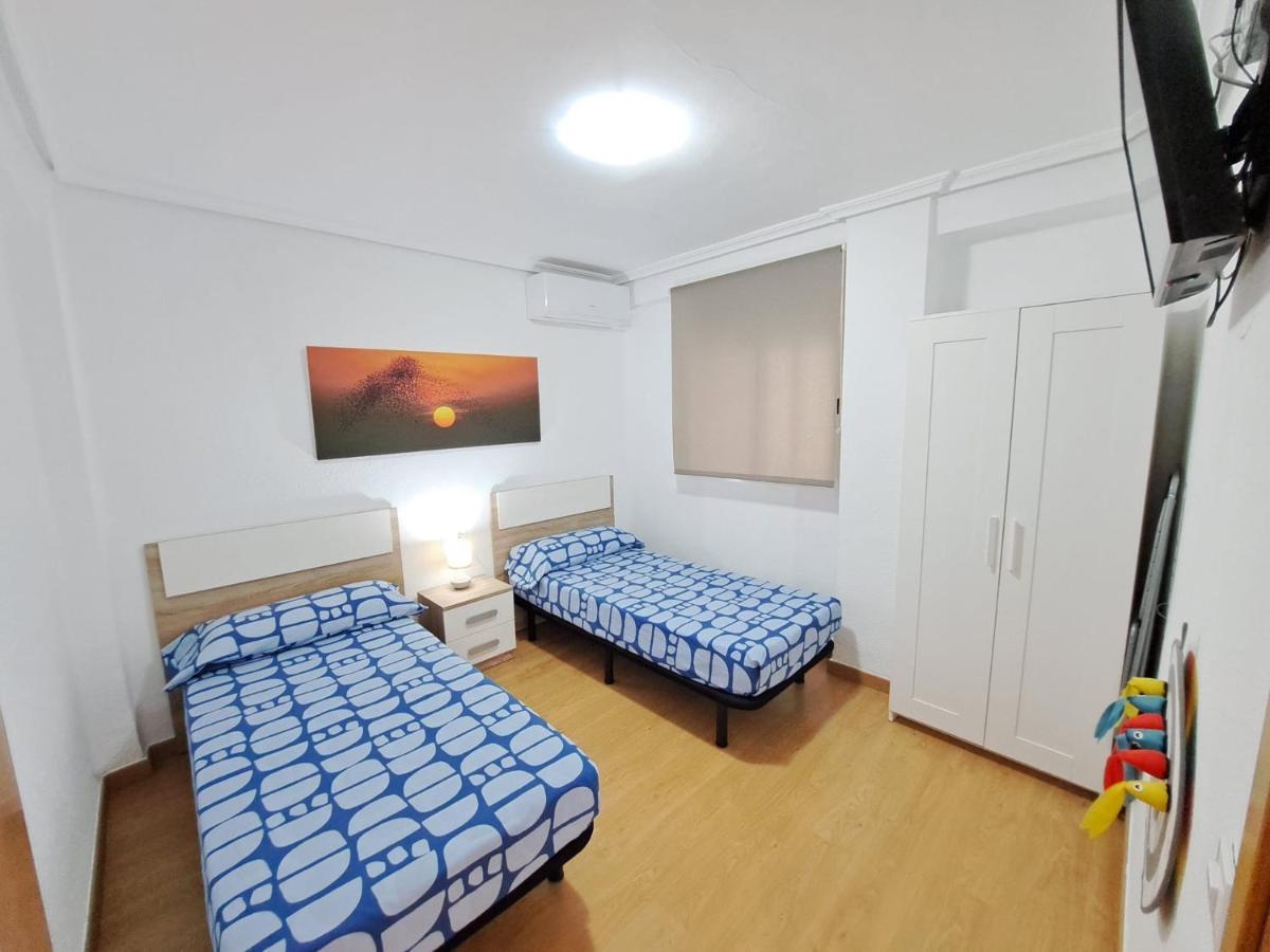 Centrico Apartamento En Valencia Proximo Parada De Metro Angel Guimera Dış mekan fotoğraf